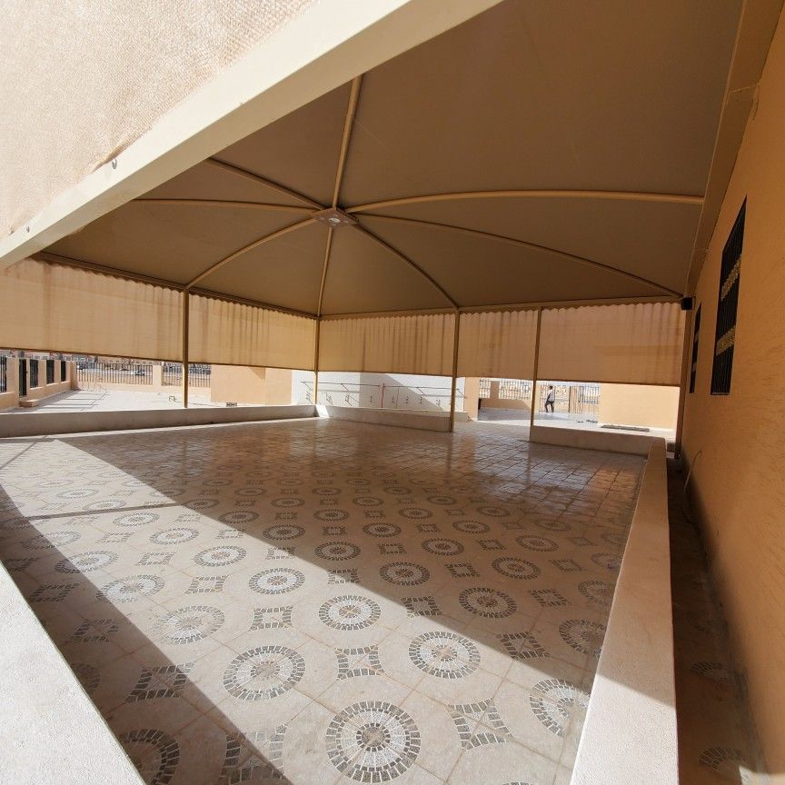 مظلات مخروطية جدة 2570a73295ea7b45ca4997538d9d31d2